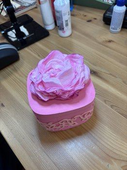 Cadeauverpakking gemaakt door deelnemers